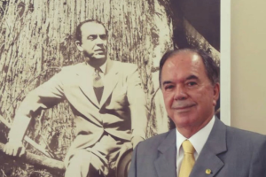 joao leao celebra a emancipacao politica de lauro de freitas