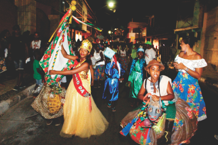Prefeitura de Lauro de Freitas realiza inscrições para fazedores de cultura até setembro de 2025 aberto edital para fazedores de cultura em lauro de freitas