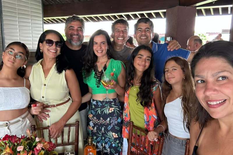 a celebracao aconteceu em vilas do atlantico na presenca de familia e amigos