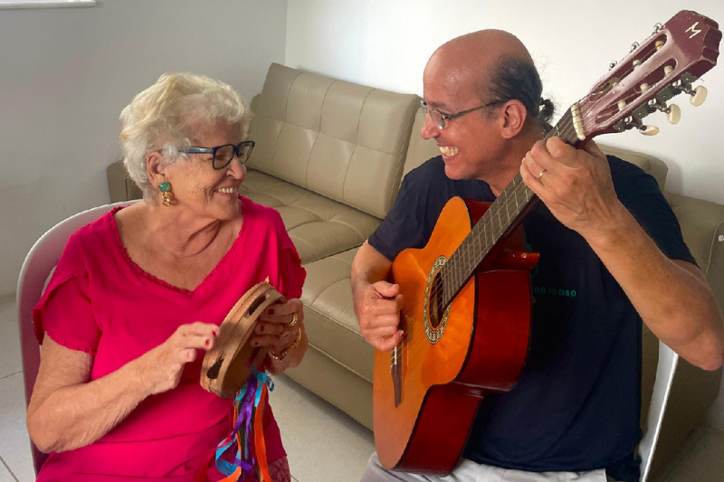 centro de cuidados a idosos em vilas do atlantico